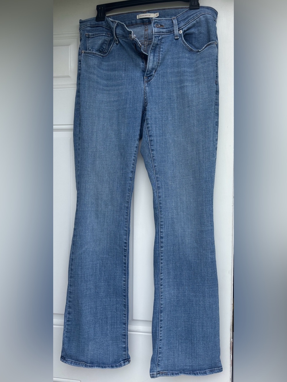 Levi Classic Women's Light Blue Bootcut Jeans